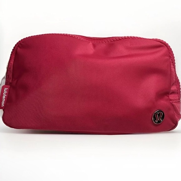 NEW Lululemon Everywhere Belt Bag 1L Cherry Mist Pink NWT Concert Fannie Pack - Picture 1 of 7